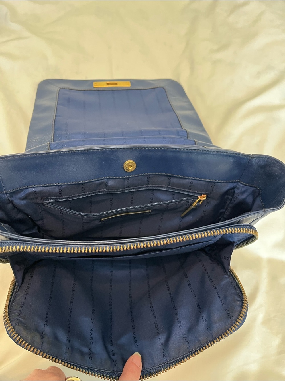 Classic Blue Leather Marc Jacobs Top-Handle Satchel/ipad Case Purse Pockets Zipp - Picture 5 of 8